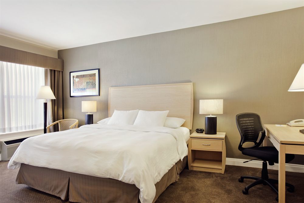 Hotel Versey Chicago Lincoln Park Екстер'єр фото